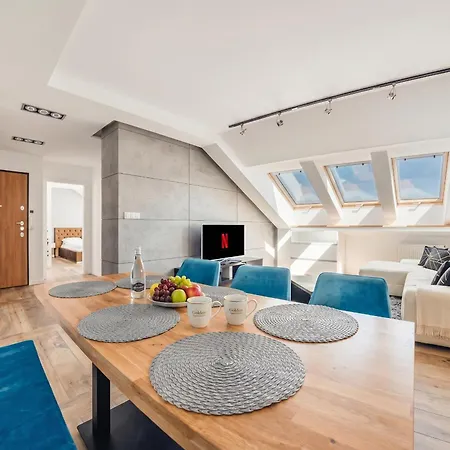 Chic - Great Location - Swietej Barbary Gdańsk